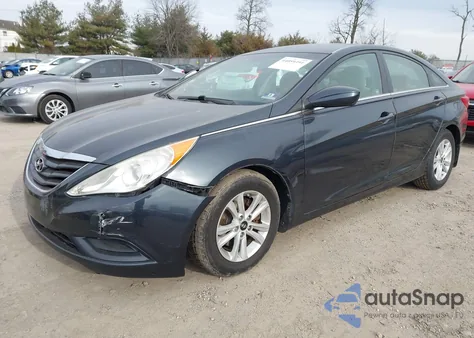 2013 Hyundai Sonata Gls z USA, uszkodzony, nr VIN 5NPEB4AC0DH682547